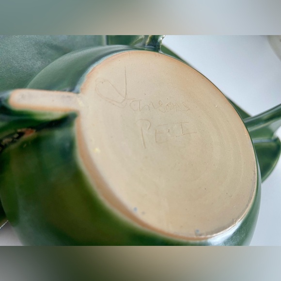 Peter Jansons Pottery PEI Canada Hand Thrown Ikebana Flower Vase Signed - Picture 10 of 11